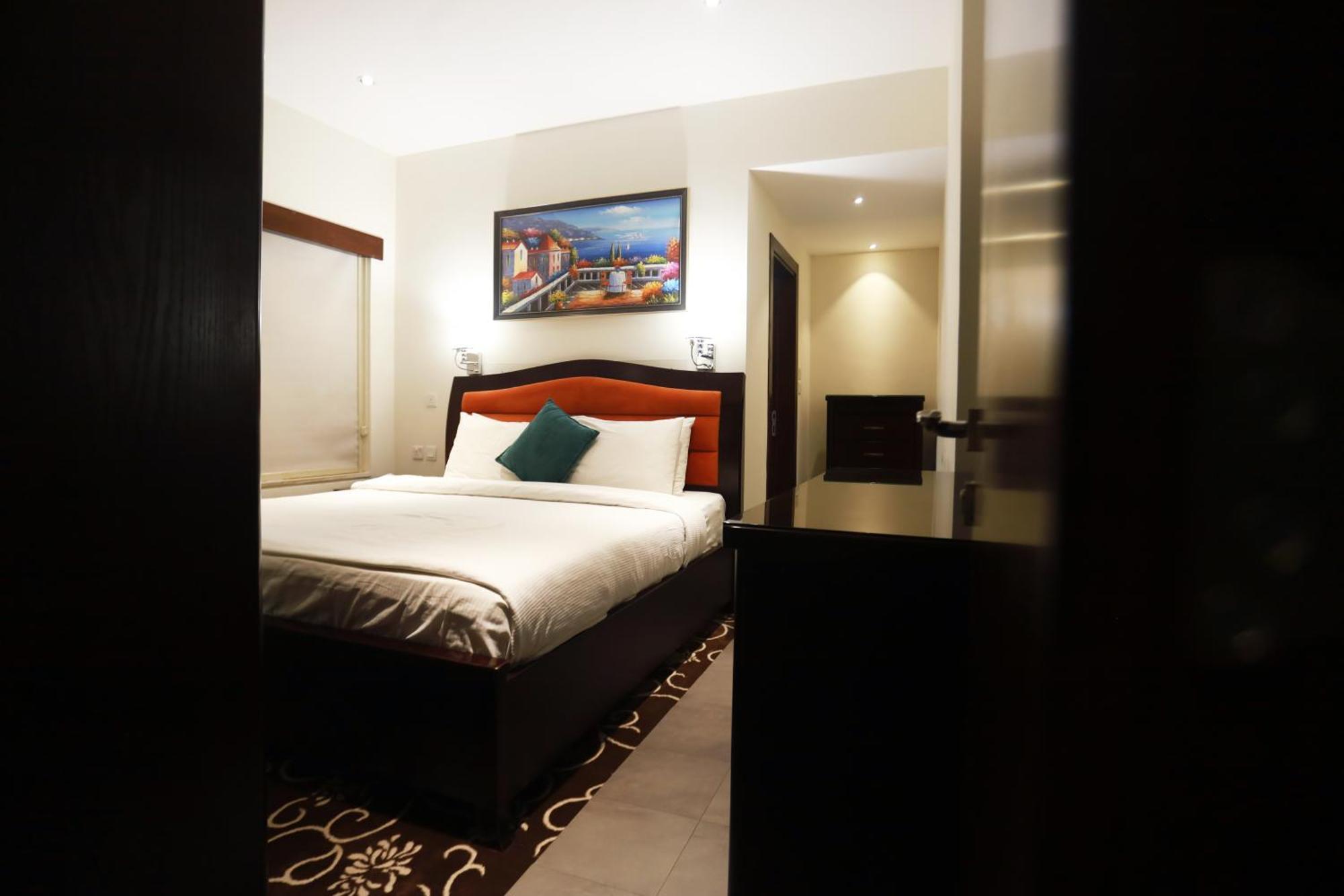 Naylover Hotel Suites Amman Dış mekan fotoğraf