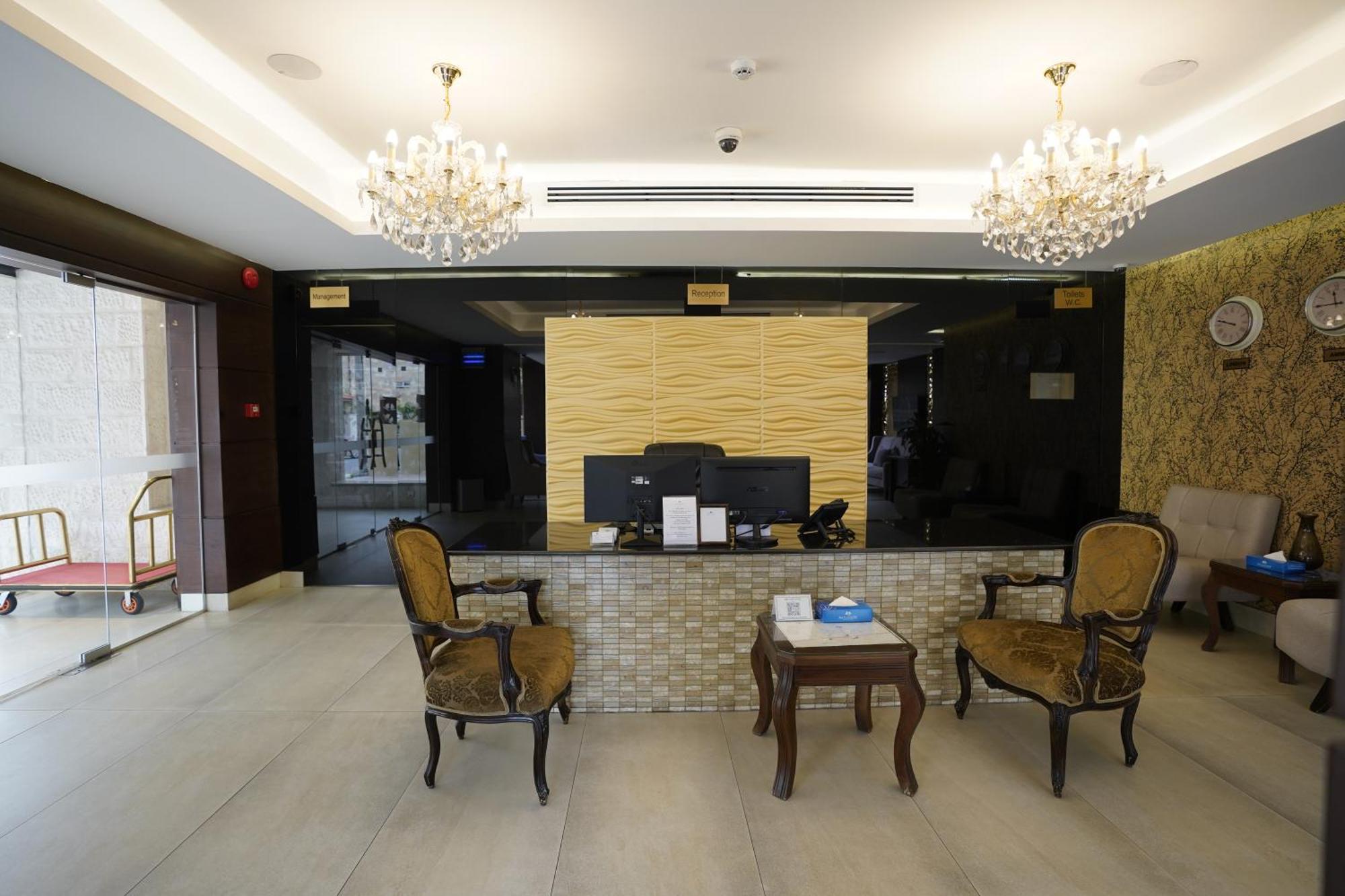 Naylover Hotel Suites Amman Dış mekan fotoğraf